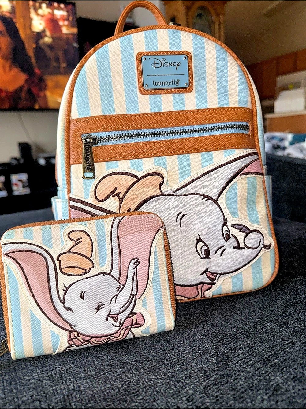 Disney Loungefly Dumbo Backpack and Wallet Set Dumbo Stripe Backpack Set in Blue